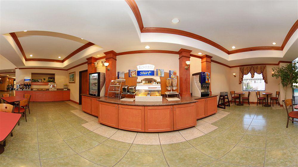 Hotel Wingate By Wyndham Houston Bush Intercontinental Airport à Aldine Extérieur photo